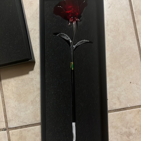 This is a red crystal rose made by Waterford - Picture 2 of 2